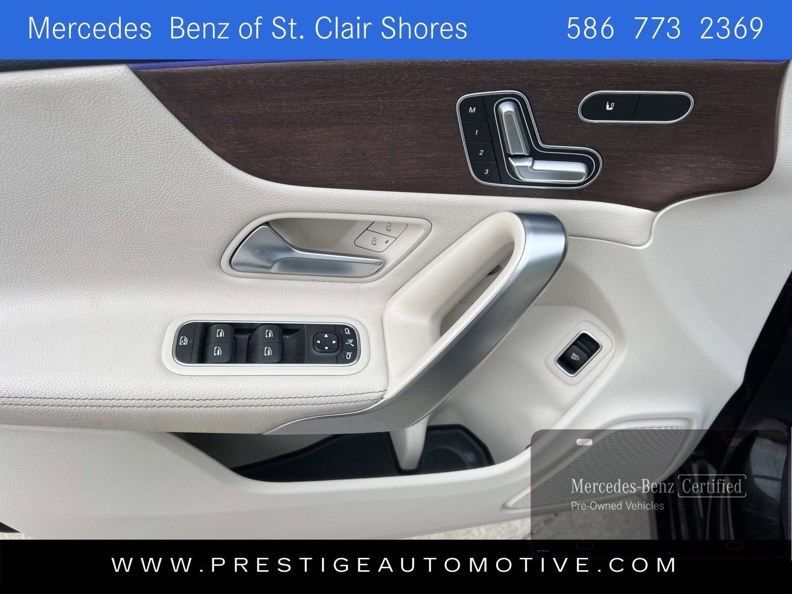 Used 2023 Mercedes-Benz CLA 250 4MATIC image 16