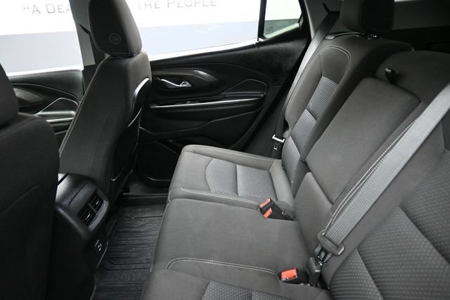 Used 2024 GMC Terrain SLE w/ Driver Convenience Package FWD image 23