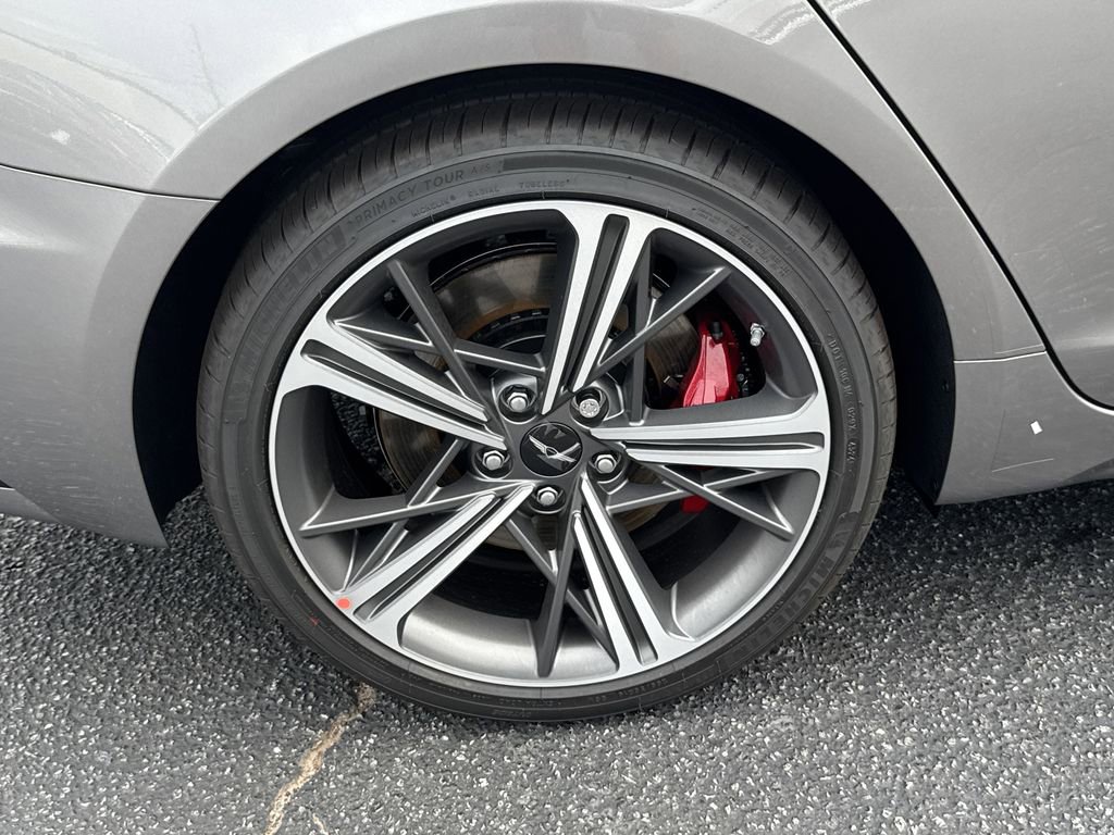 New 2025 Genesis G70 2.5T w/ Sport Prestige Package image 20