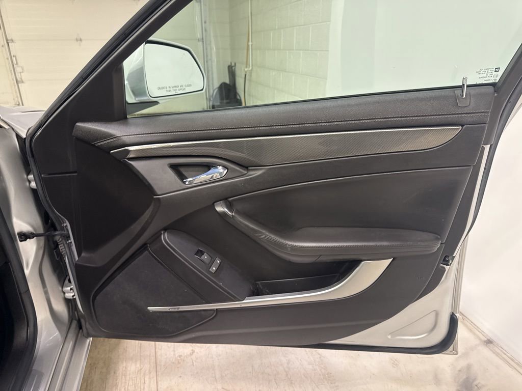 Used 2009 Cadillac CTS 3.6 image 40