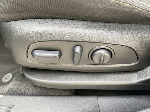 Used 2024 Chevrolet Equinox LT AWD/4WD image 12