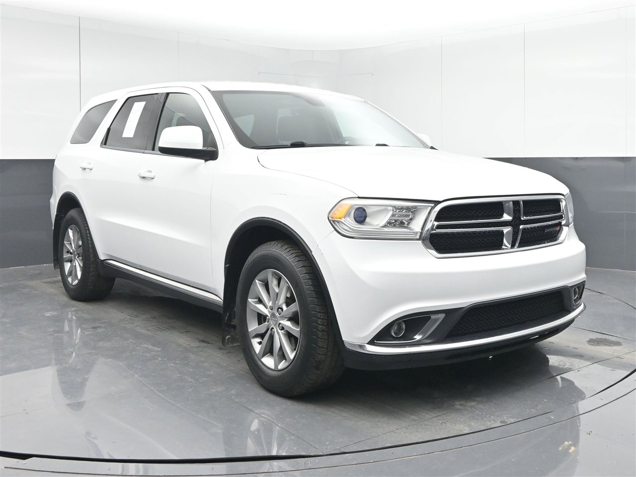 Used 2017 Dodge Durango SXT w/ 3rd Row Seating Group