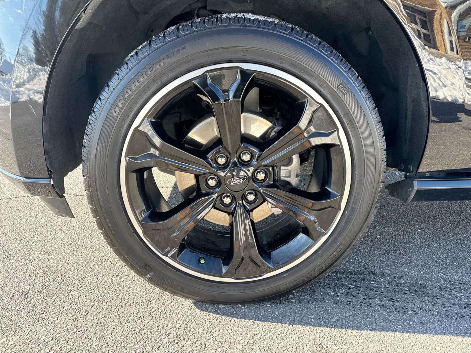 Used 2023 Ford Expedition Limited image 12