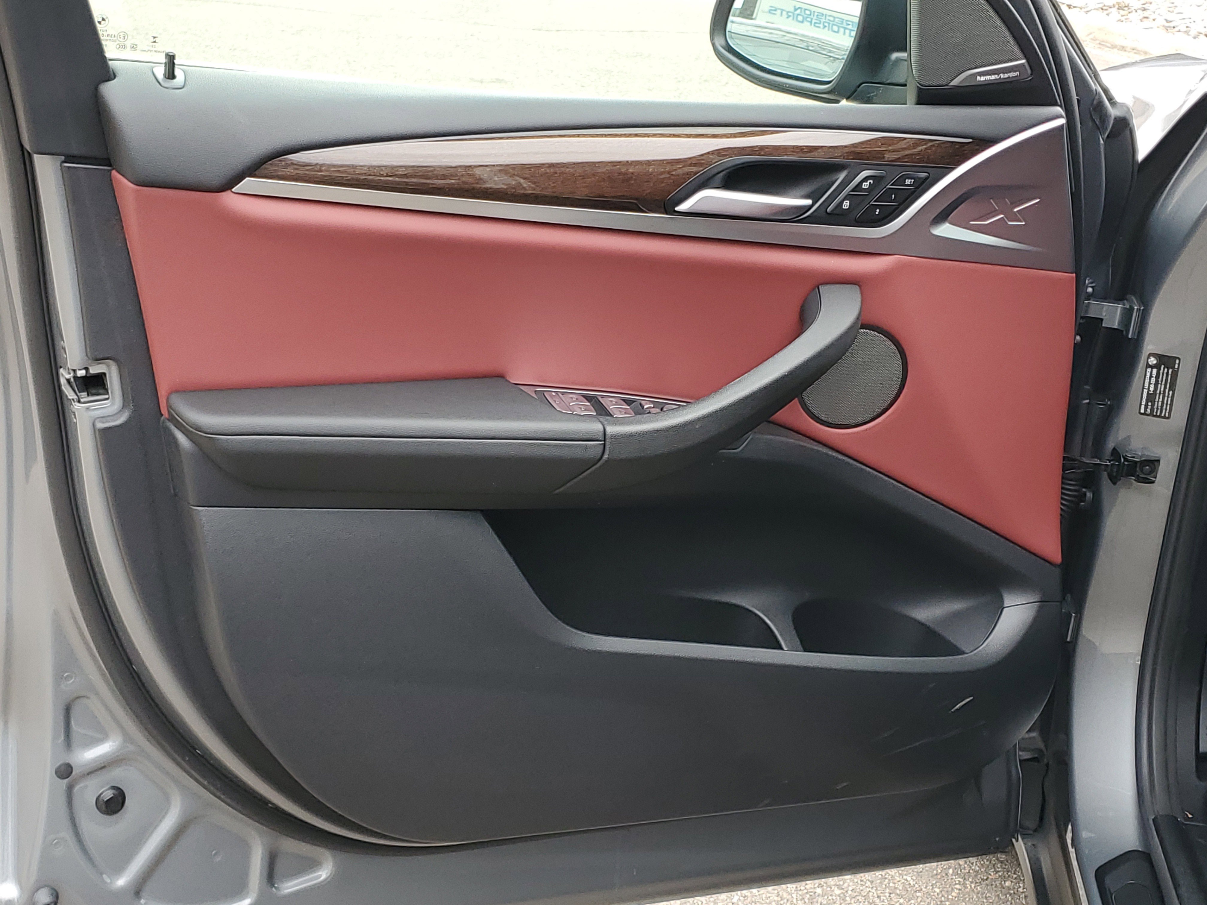 Certified 2024 BMW X3 xDrive30i w/ Premium Package image 5