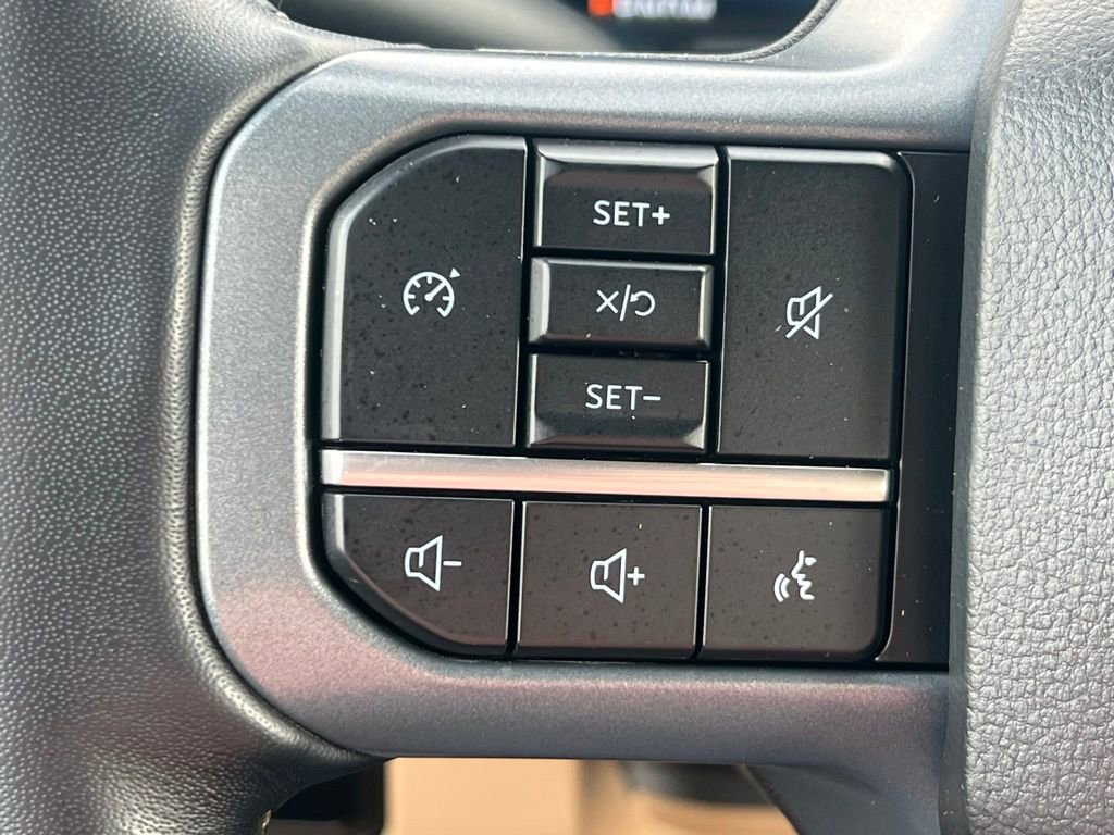 Used 2024 Ford F250 4x4 Crew Cab Super Duty image 38