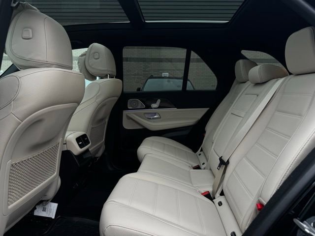 Used 2025 Mercedes-Benz GLE 580 4MATIC image 21