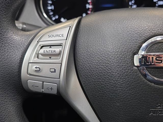 Used 2015 Nissan Rogue SV w/ SV Premium Package AWD/4WD image 16