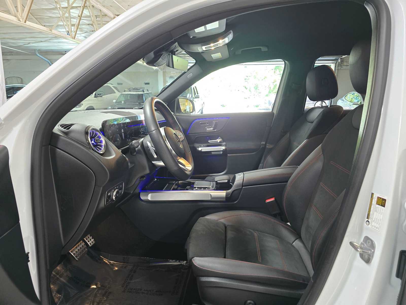 Used 2023 Mercedes-Benz GLB 250 4MATIC image 20