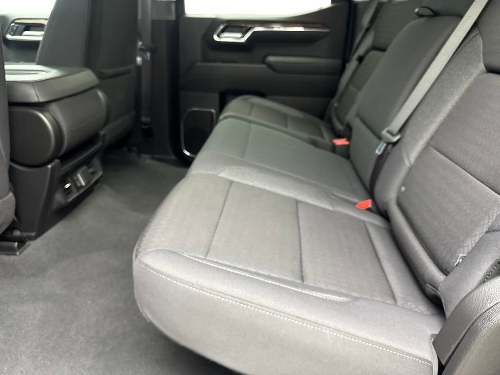 Used 2024 GMC Sierra 1500 Elevation image 34