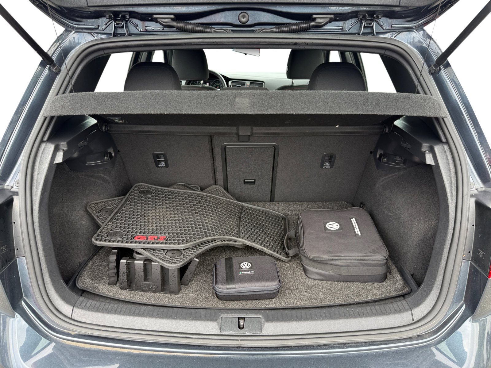 Used 2018 Volkswagen GTI S FWD image 17
