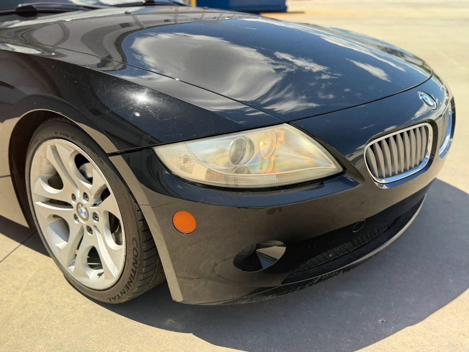Used 2005 BMW Z4 3.0i RWD image 5