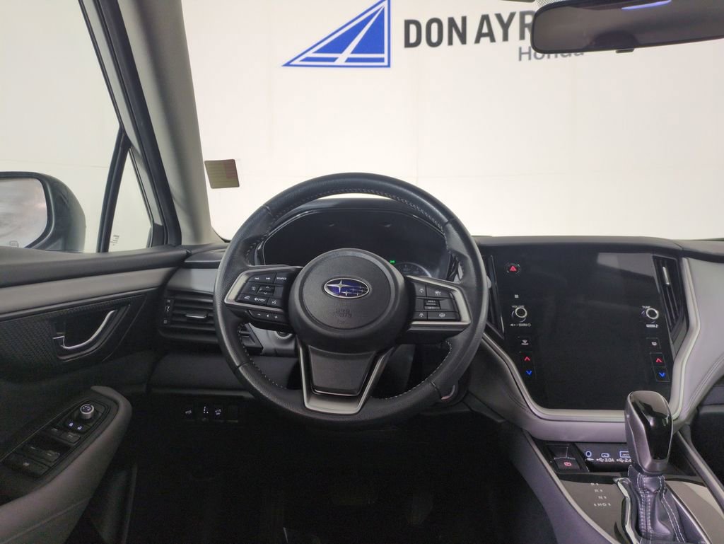 Used 2023 Subaru Outback Premium image 16