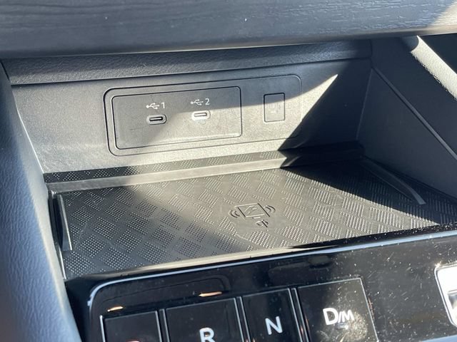 Used 2025 Nissan Murano SV AWD/4WD image 33