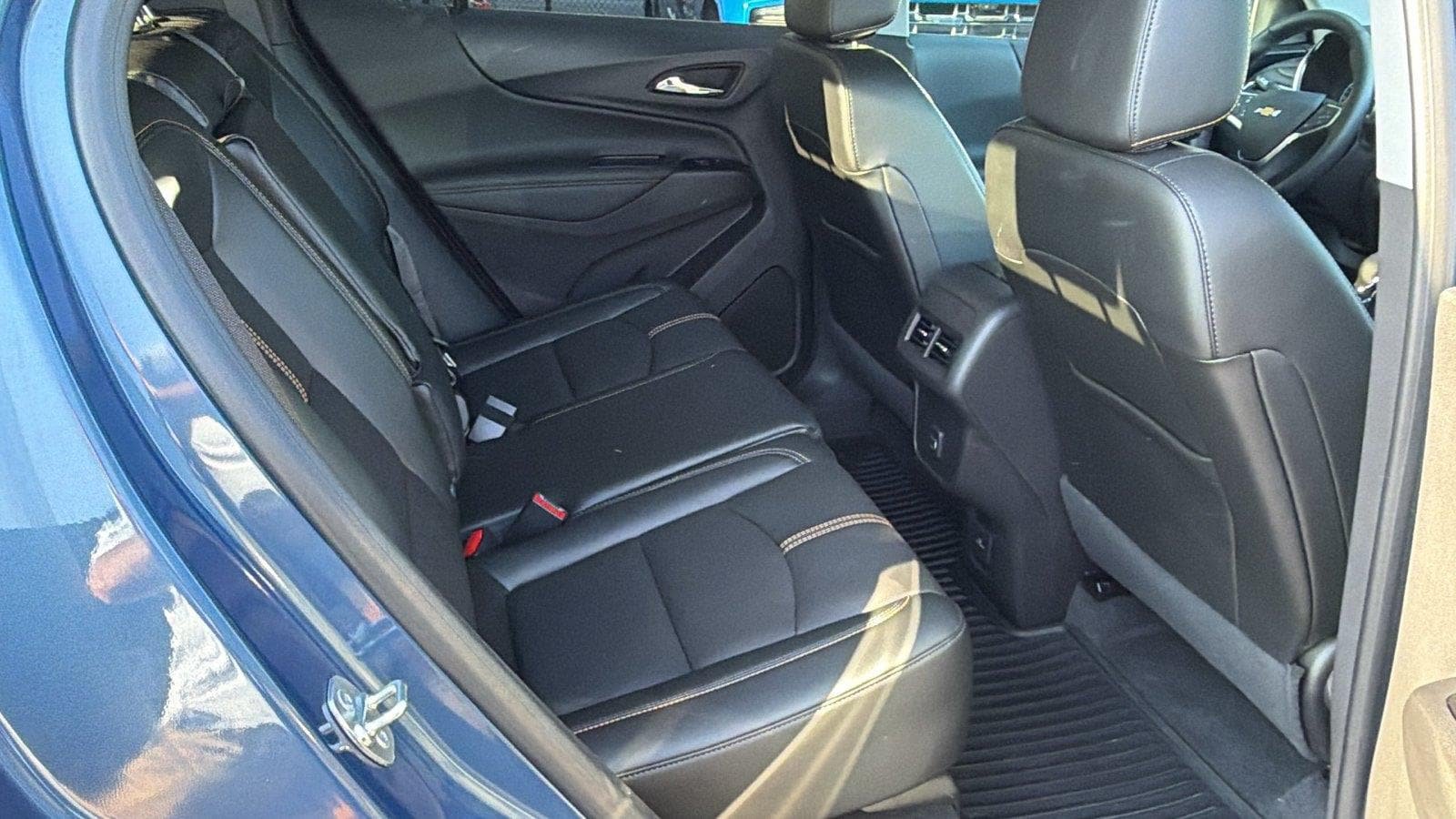 Used 2024 Chevrolet Equinox Premier w/ LPO, Floor Liner Package FWD image 20