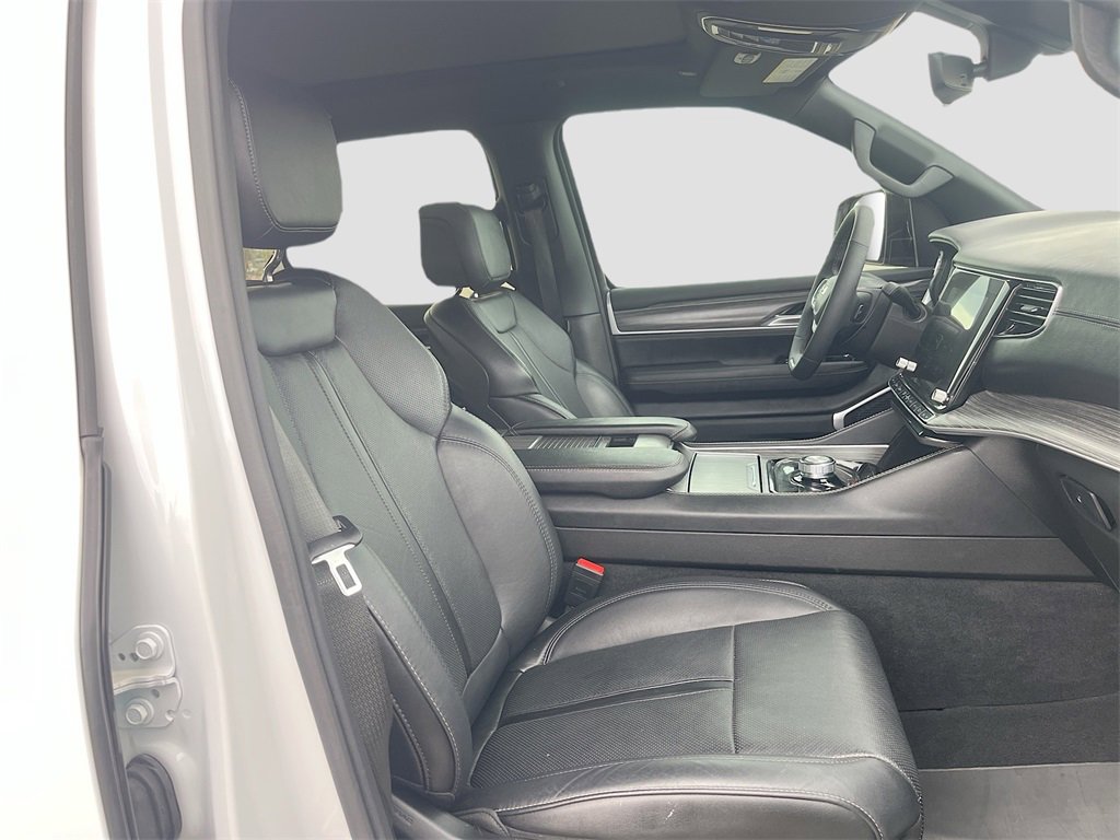 Used 2024 Jeep Wagoneer Series II w/ Premium Group I image 31