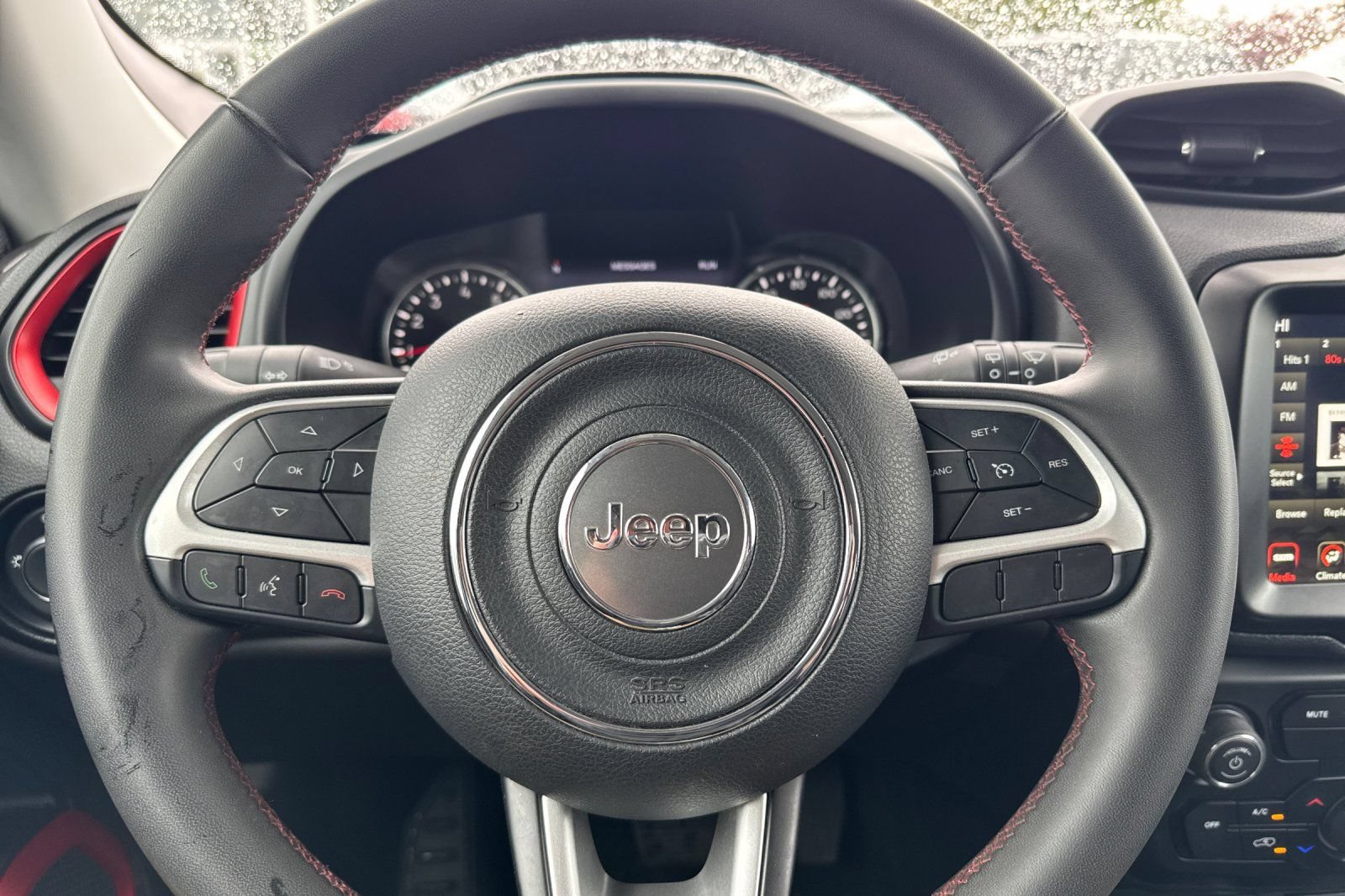 Used 2023 Jeep Renegade Trailhawk AWD/4WD image 28