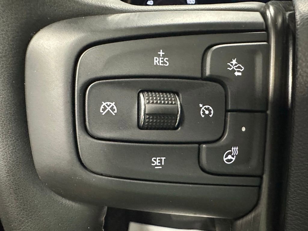 Used 2024 GMC Yukon AT4 w/ AT4 Premium Package image 19