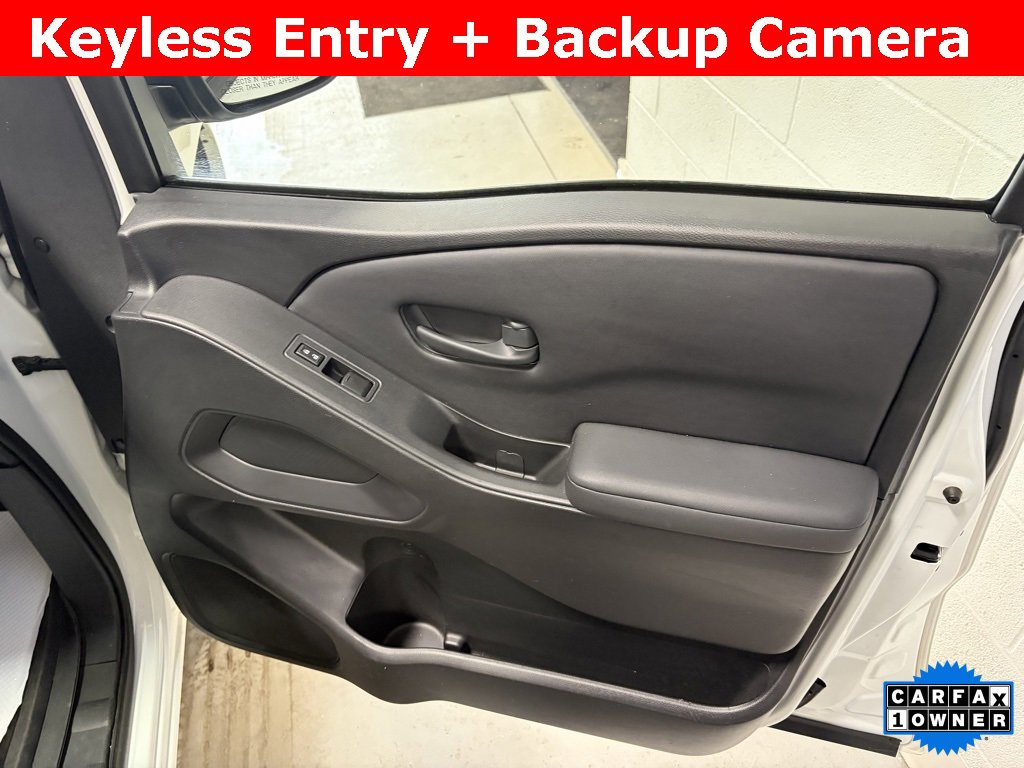 Used 2022 Nissan Frontier S image 16