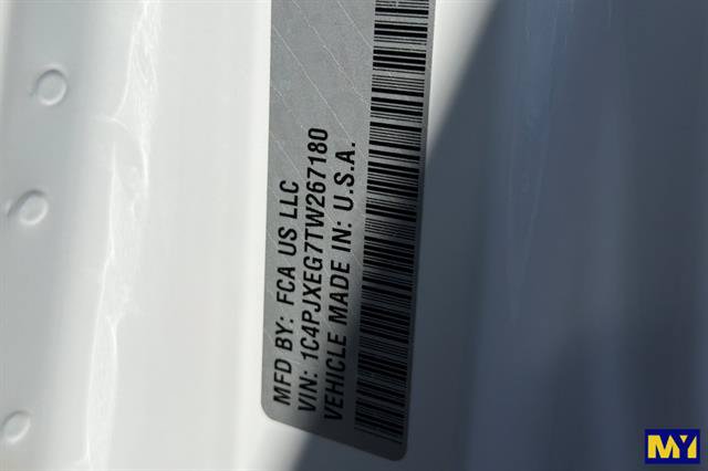 Used 2026 Jeep Wrangler Unlimited Sahara AWD/4WD image 35