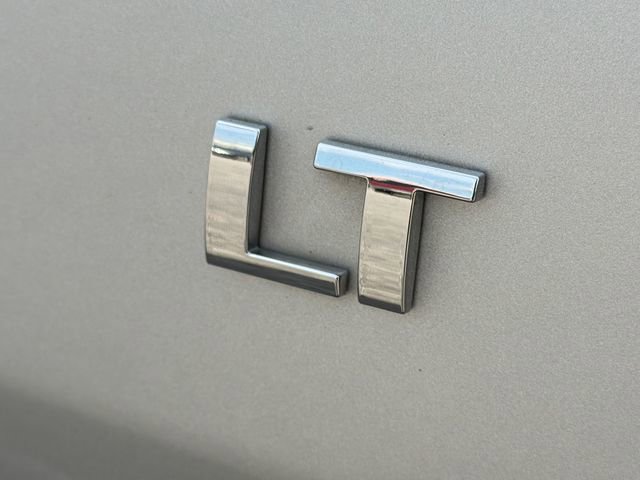 Used 2020 Chevrolet Colorado LT AWD/4WD image 34