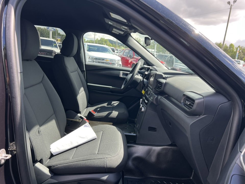 New 2025 Ford Explorer 4WD Police Interceptor image 12