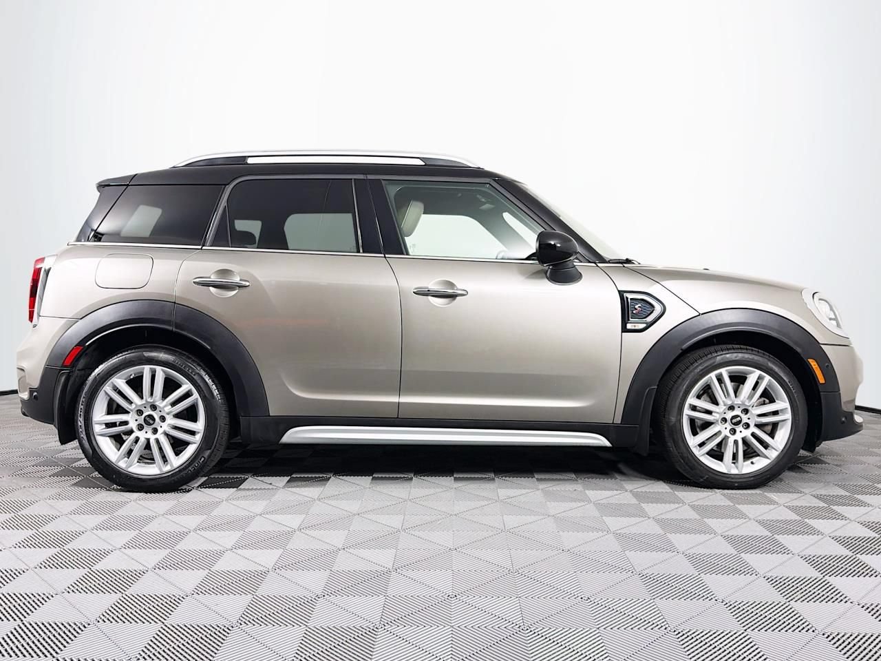 Used 2017 MINI Cooper Countryman S AWD/4WD image 28