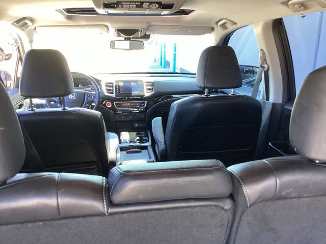 Used 2016 Honda Pilot Touring image 12