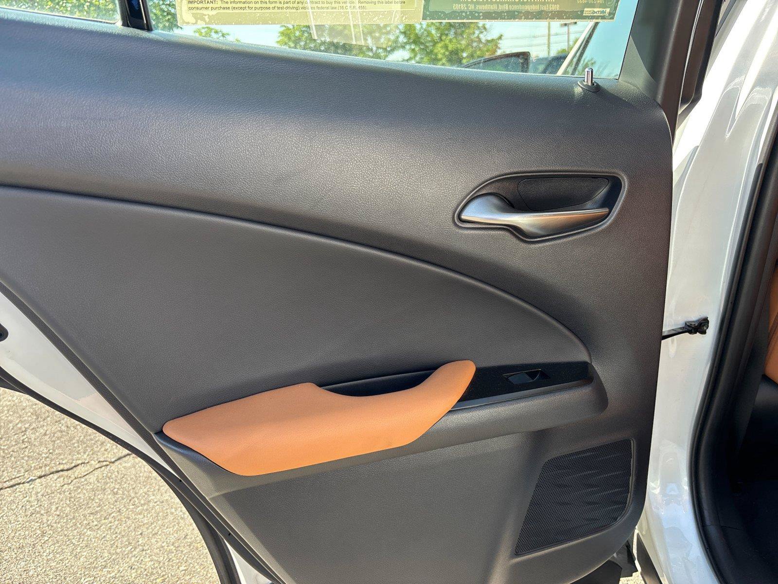 Used 2021 Lexus UX 200 w/ Premium Package FWD image 31
