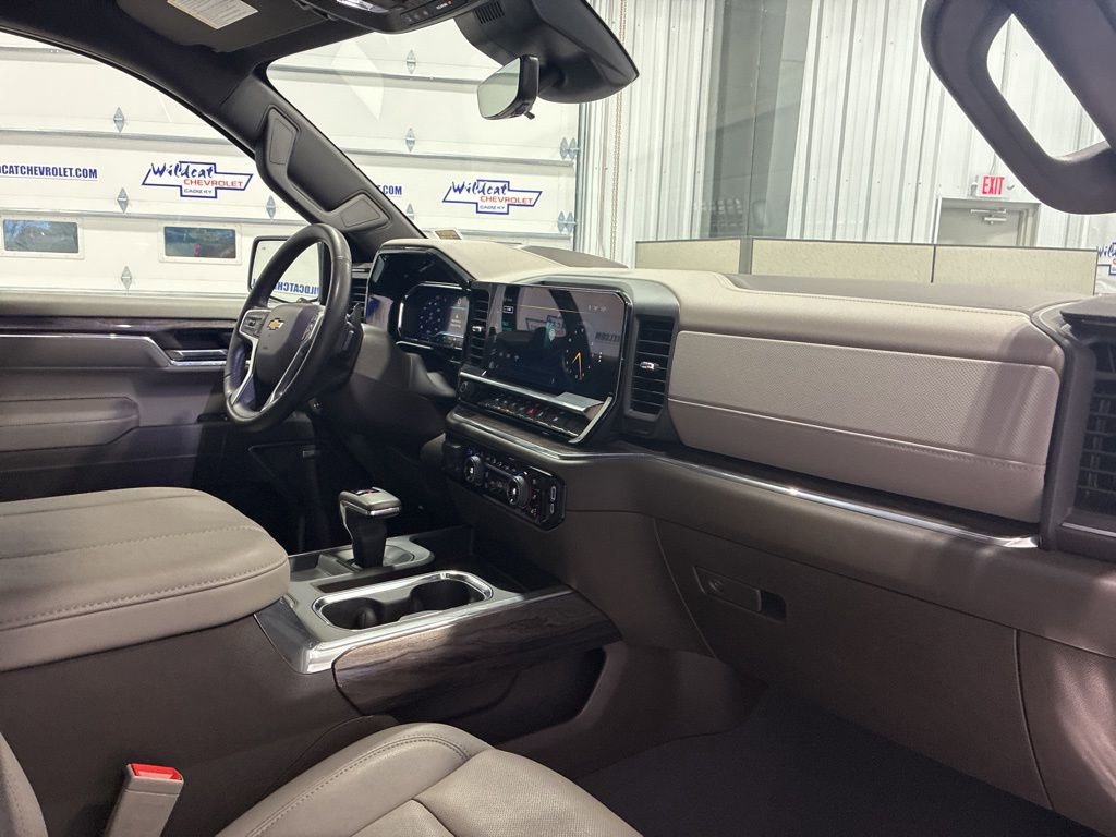 Used 2024 Chevrolet Silverado 1500 LTZ w/ Technology Package image 51