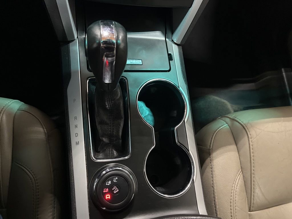 Used 2015 Ford Explorer XLT w/ Equipment Group 202A image 21