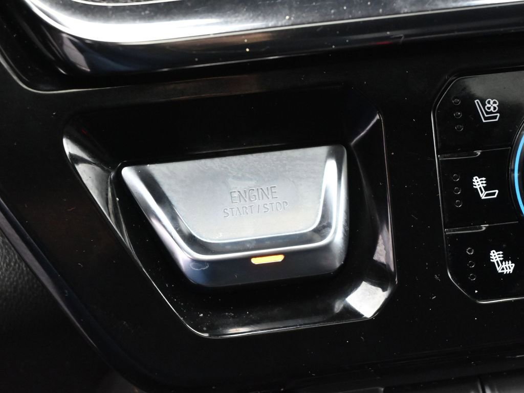 Used 2022 GMC Sierra 1500 AT4 w/ AT4 Preferred Package image 15