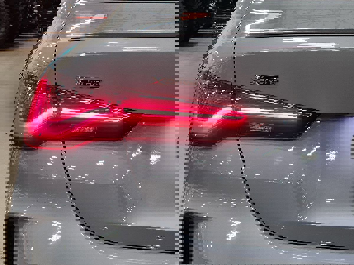 Used 2022 BMW 430i xDrive Coupe w/ M Sport Package image 20