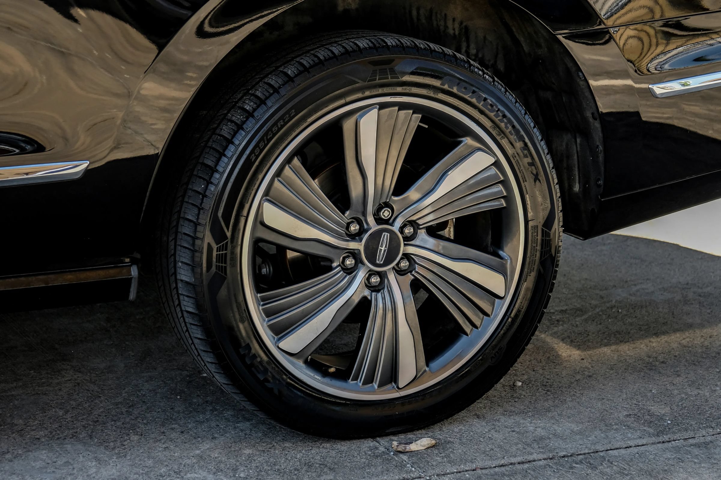 Used 2019 Lincoln Navigator Black Label w/ Cargo Package AWD/4WD image 79