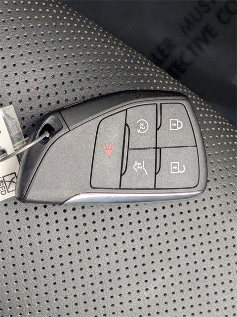 Used 2023 Buick Envision Essence image 29