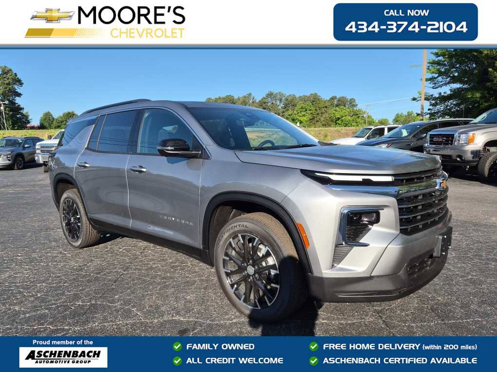 New 2026 Chevrolet Traverse LT w/ Sun and Wheel Package FWD image 1