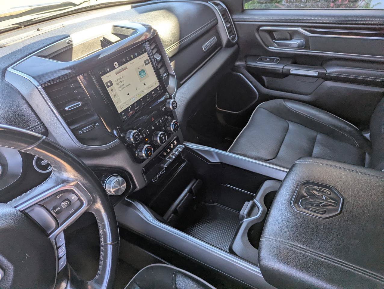 Used 2022 RAM 1500 Laramie w/ Sport Appearance Package AWD/4WD image 21