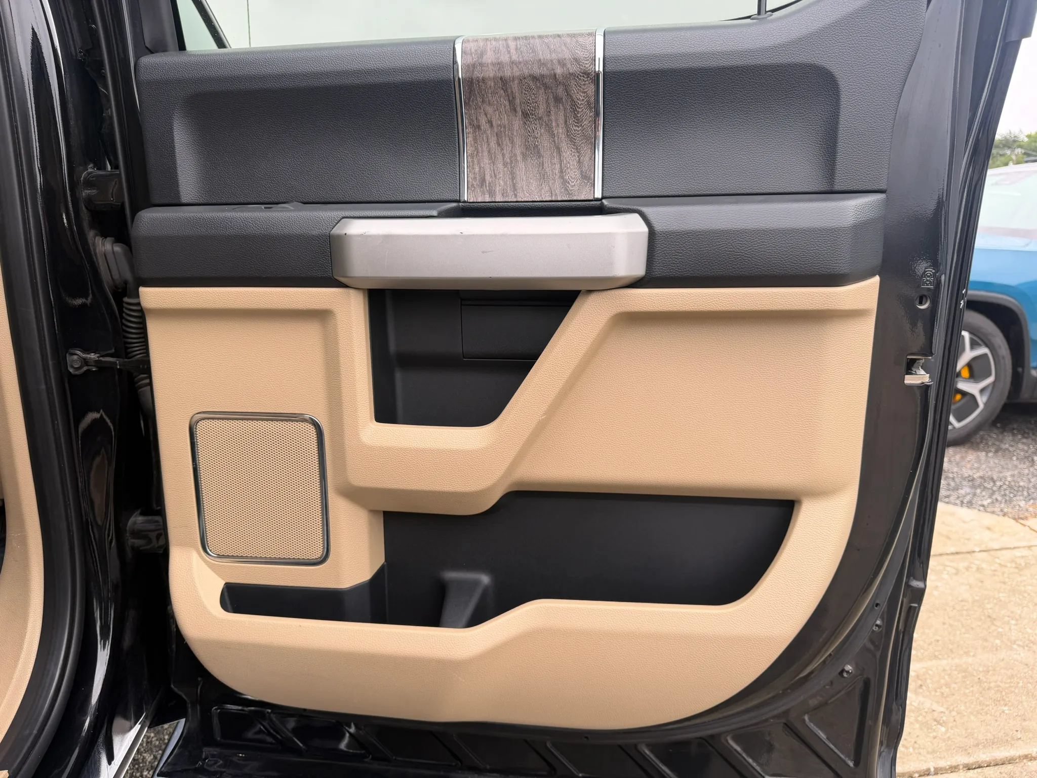 Used 2019 Ford F250 Lariat w/ Lariat Ultimate Package AWD/4WD image 20