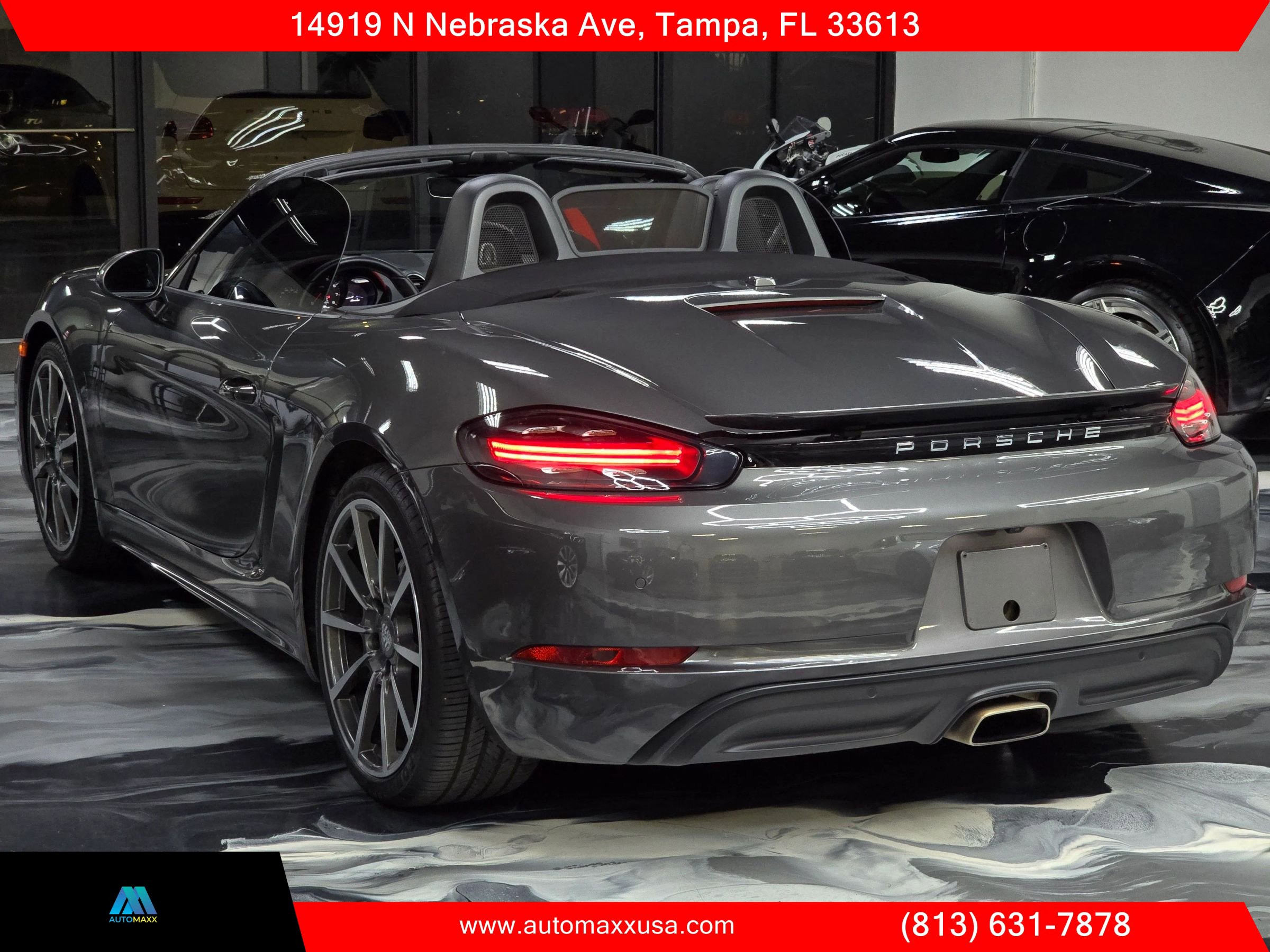 Used 2017 Porsche 718 Boxster image 11
