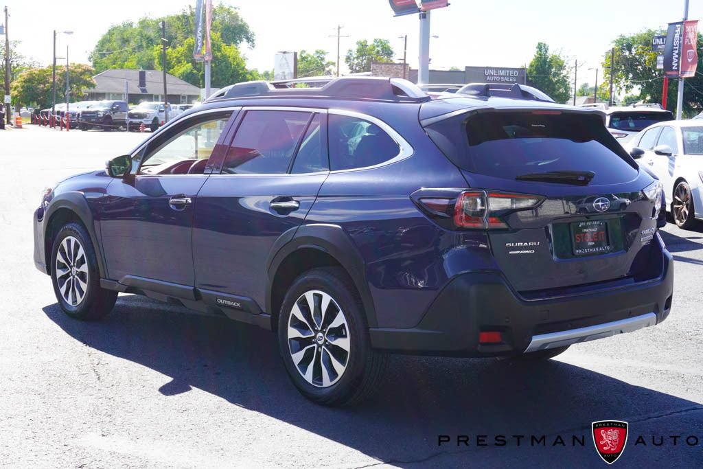 Used 2025 Subaru Outback Touring XT AWD/4WD image 21