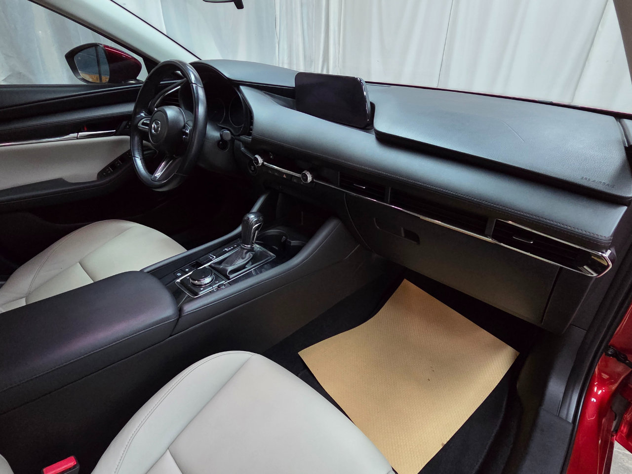 Used 2021 MAZDA MAZDA3 s image 18