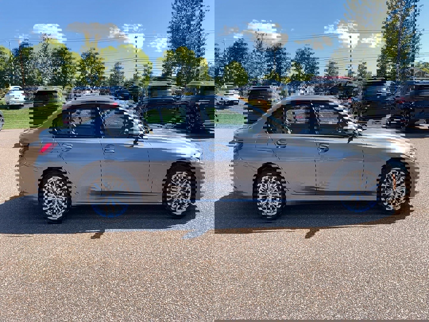 Certified 2023 BMW 330i xDrive xDrive w/ Premium Package image 5