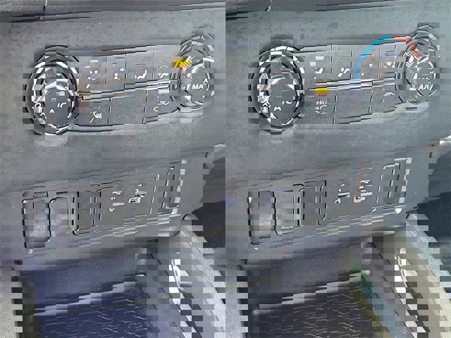 Certified 2022 Nissan Frontier SV image 25