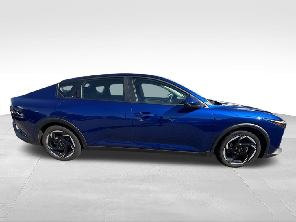 Certified 2025 Kia K4 EX FWD image 7