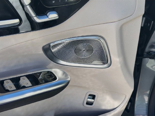 Used 2026 Mercedes-Benz C 300 Sedan image 23