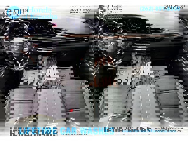 Used 2023 Cadillac Escalade Premium Luxury image 8