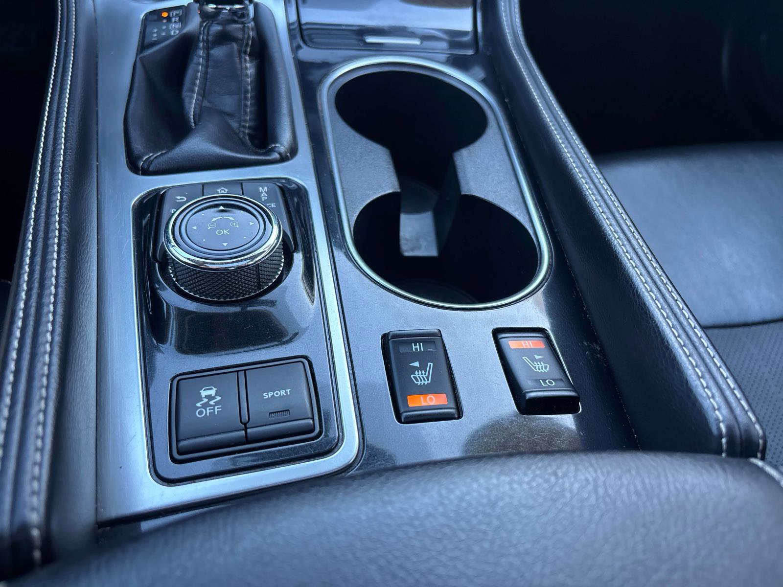 Used 2019 Nissan Maxima 3.5 SL w/ Floor Mat Group image 25