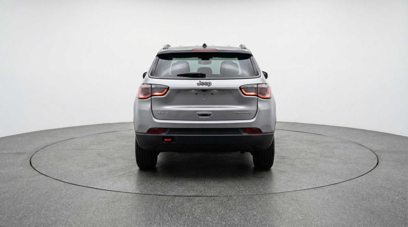 Used 2025 Jeep Compass Trailhawk image 7