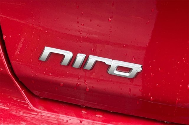 Used 2022 Kia Niro EX Premium image 47