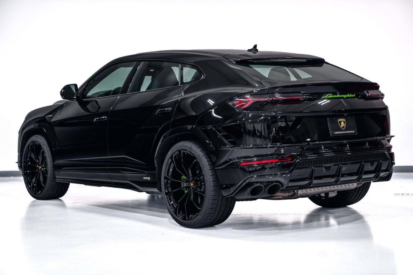 Used 2023 Lamborghini Urus S AWD/4WD image 5