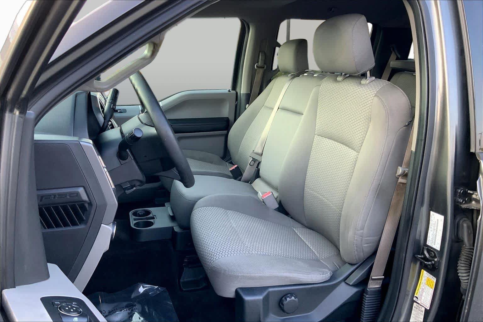 Used 2016 Ford F150 XLT RWD image 8